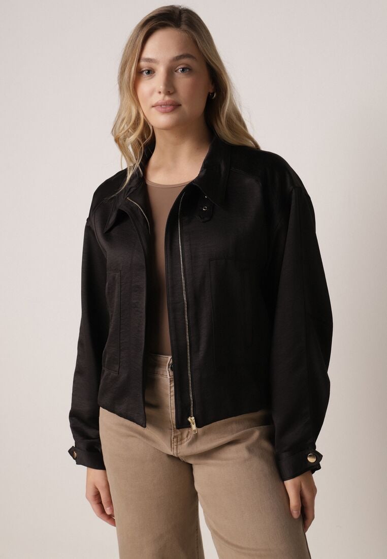 Czarna Kurtka Typu Bomberka Ozdobiona Kołnierzykiem Tellavan 4