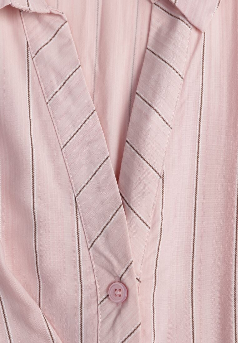 Różowa Koszulowa Sukienka z Wiskozy z Ozdobnym Marszczeniem w Talii Batena 8