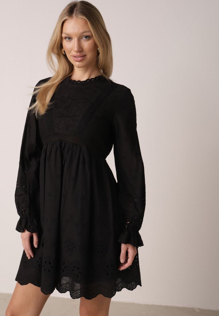 Czarna Sukienka w Rustykalnym Stylu z Haftowanej Tkaniny z Bawełną Delogana 1