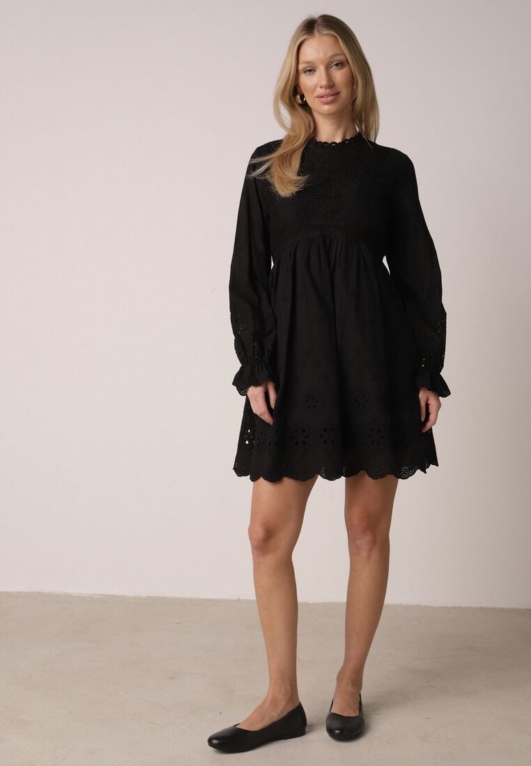 Czarna Sukienka w Rustykalnym Stylu z Haftowanej Tkaniny z Bawełną Delogana 2