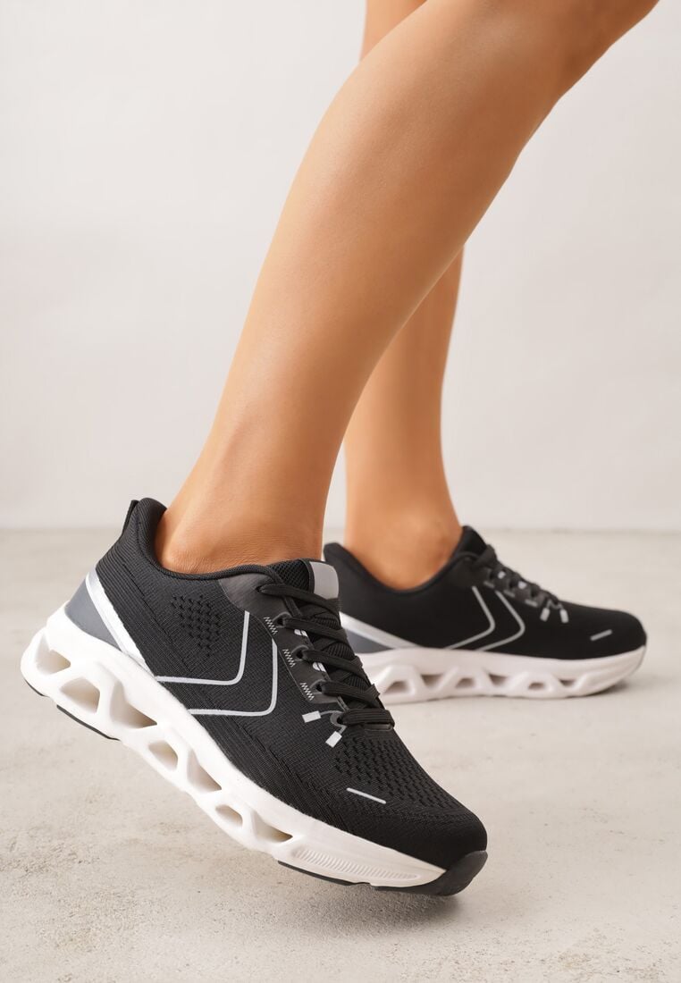 Czarne Sneakersy na Grubej Geometrycznej Podeszwie Alexusa 2