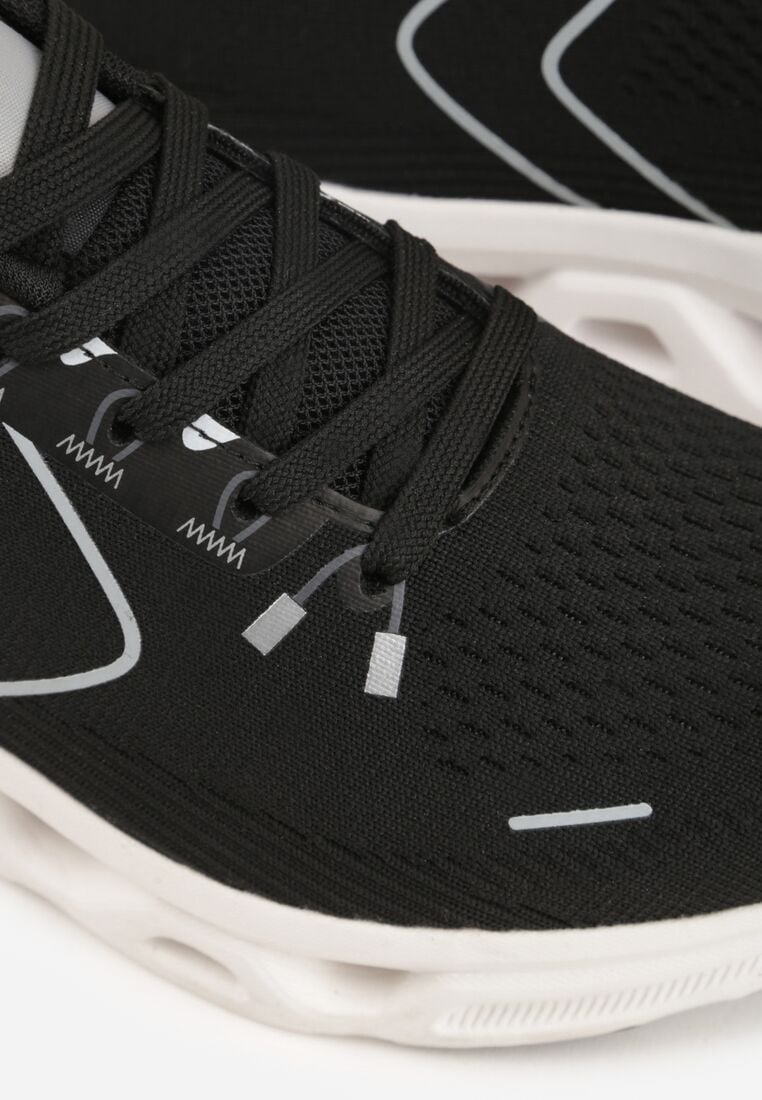 Czarne Sneakersy na Grubej Geometrycznej Podeszwie Alexusa 8