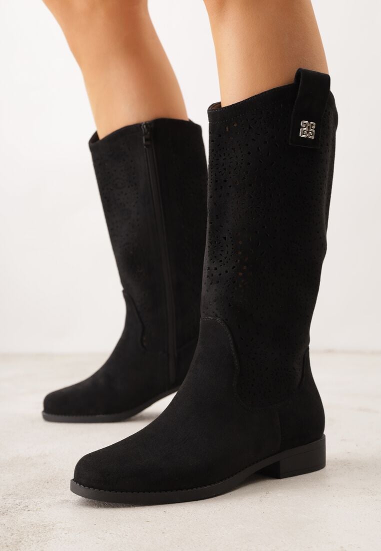 Czarne Botki Typu Kowbojki Ażurowe Ozdobione Metaliczną Aplikacją Iomosa 1