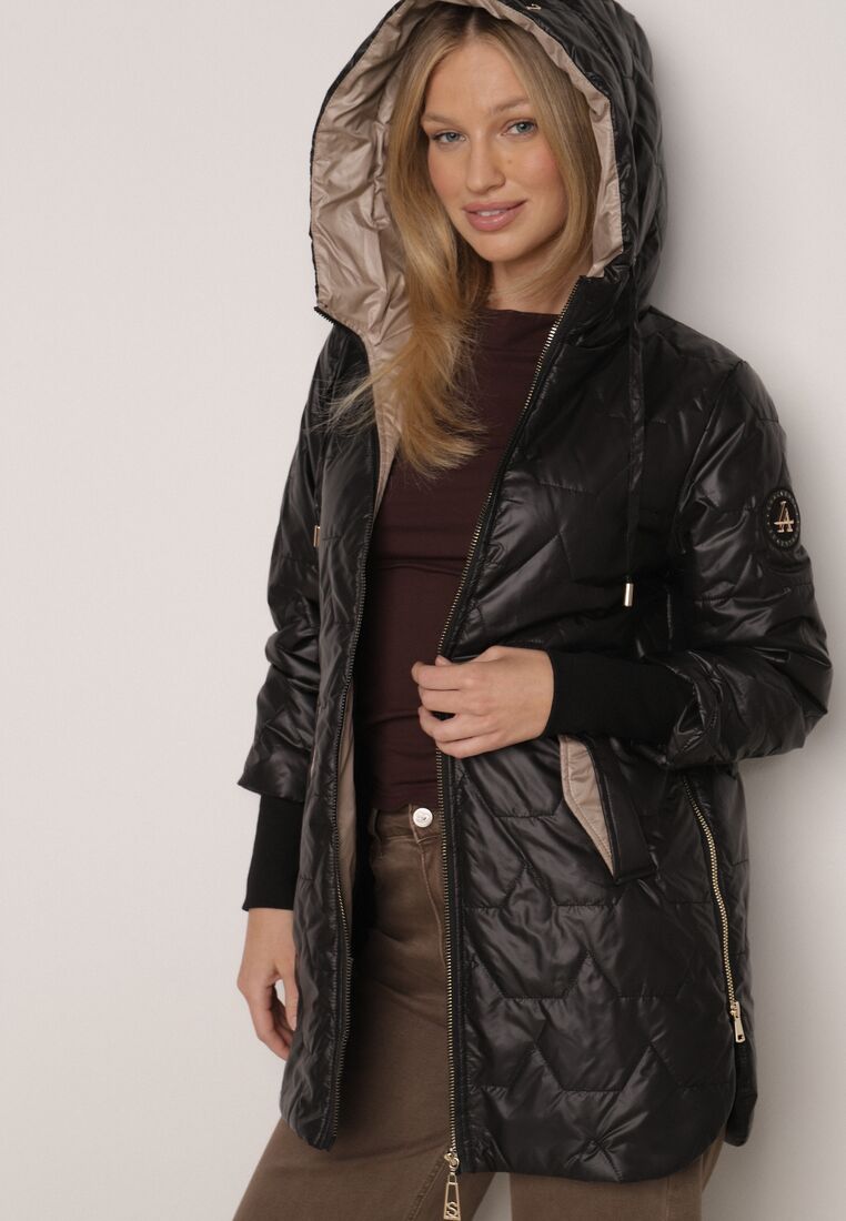 Czarna Pikowana Kurtka Przejściowa z Kapturem i Bocznymi Suwakami Mado 4