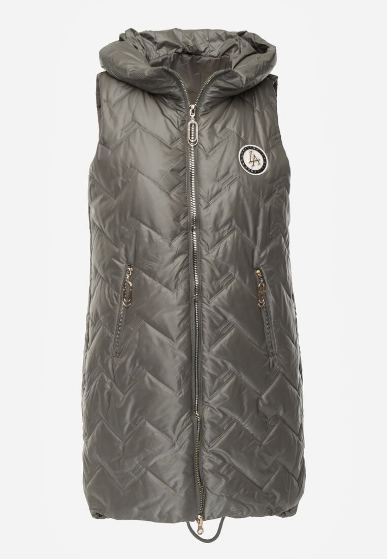 Zielona Przejściowa Kamizelka Pikowana o Długim Kroju z Kapturem i Naszywką Harmaste 6