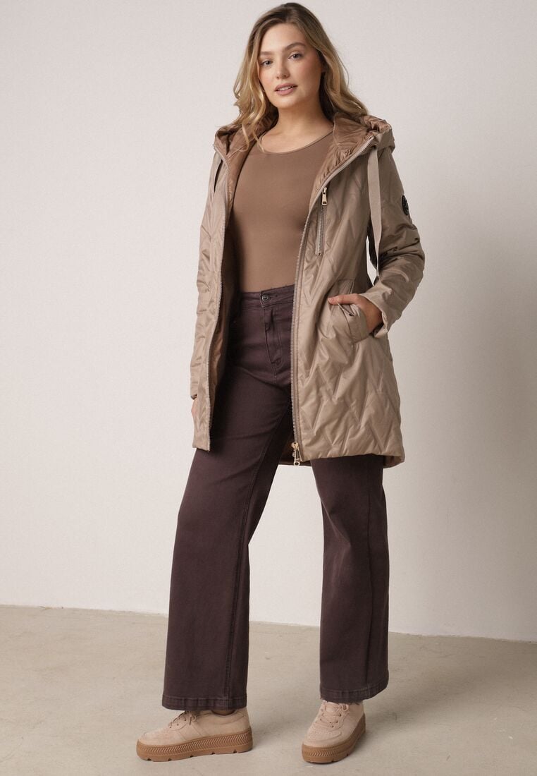 Brązowa Pikowana Kurtka Przejściowa Parka z Kapturem o Długim Kroju z Ozdobą Isaline 2