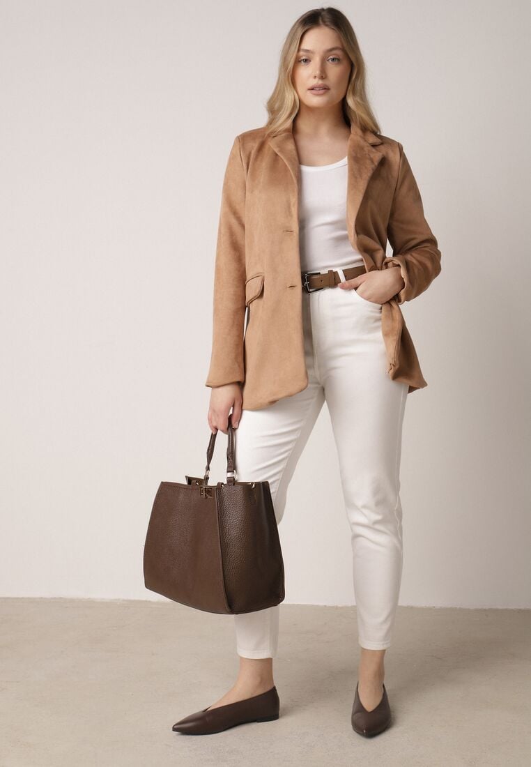 Białe Jeansy o Kroju Mom Fit z Bawełną i Wiskozą Ozdobione Paskiem Salmirra 4