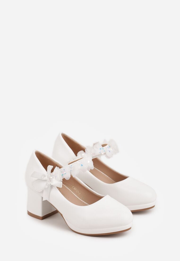 Białe Półbuty na Niskim Obcasie Ozdobione Kwiatową Aplikacją 3D i Kokardą Tesanne 2