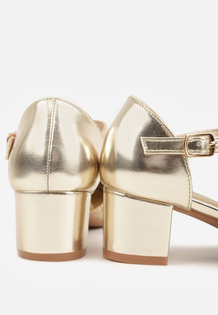 Złote Eleganckie Sandały Czółenka na Słupku z Brokatem i Kwiatową Aplikacją Maennes 5