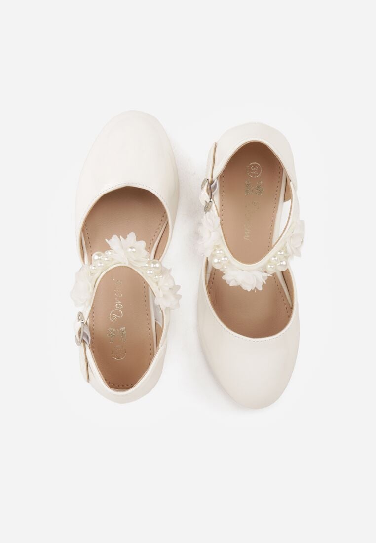 Białe Eleganckie Sandały Czółenka na Niskim Słupku z Kwiatową Aplikacją Hialea 3