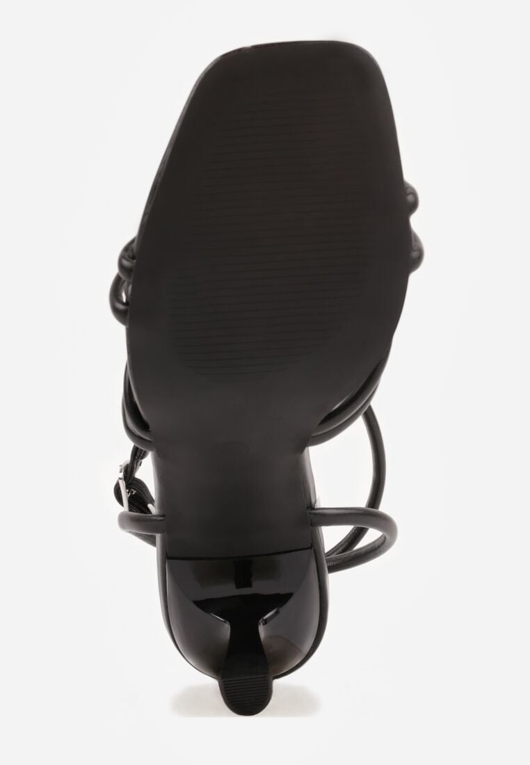 Czarne Sandały na Szpilce z Przeplatanymi Paskiami i Kwadratowym Noskiem Baloria 7