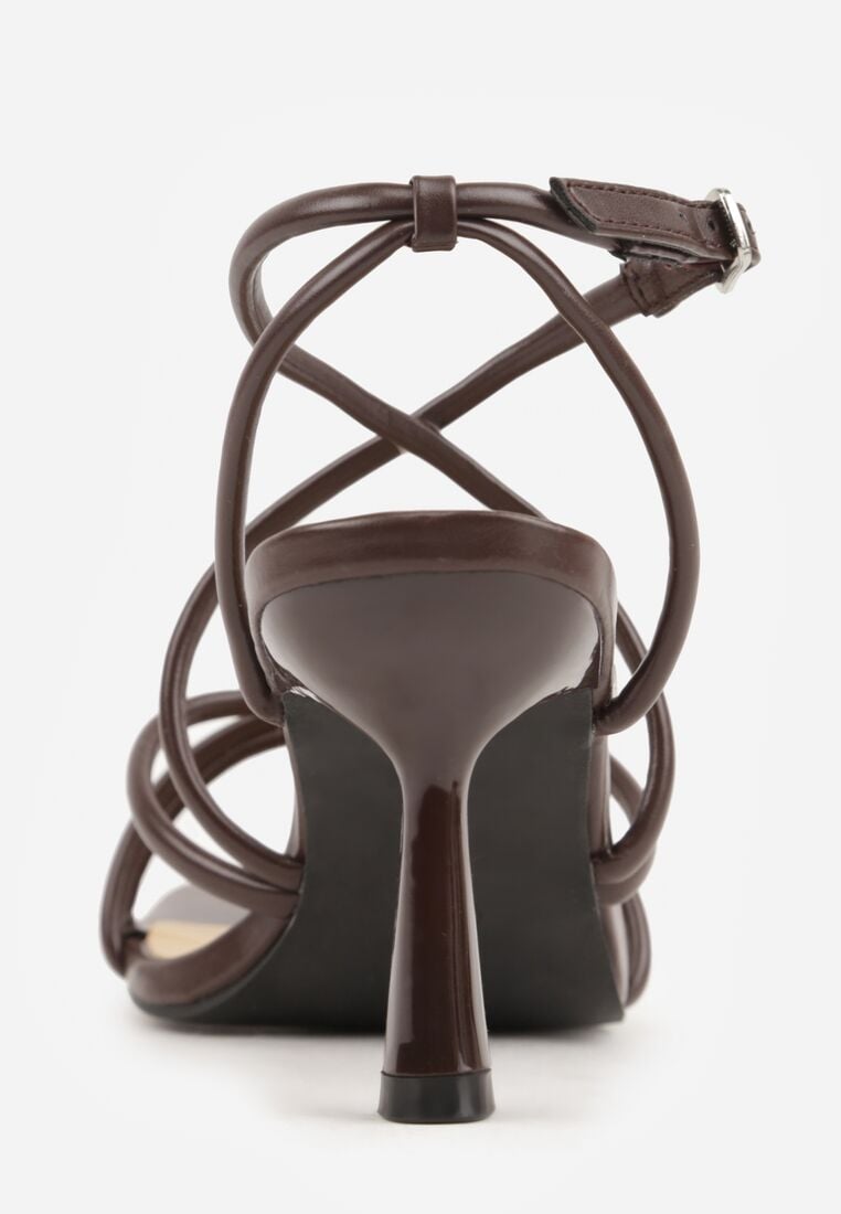 Brązowe Sandały na Szpilce z Przeplatanymi Paskiami i Kwadratowym Noskiem Baloria 9
