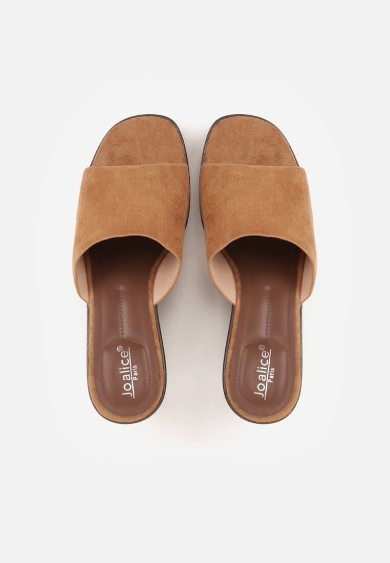 Jasnobrązowe Klapki Drewniaki na Koturnie z Paskiem z Imitacji Zamszu Abiara 6