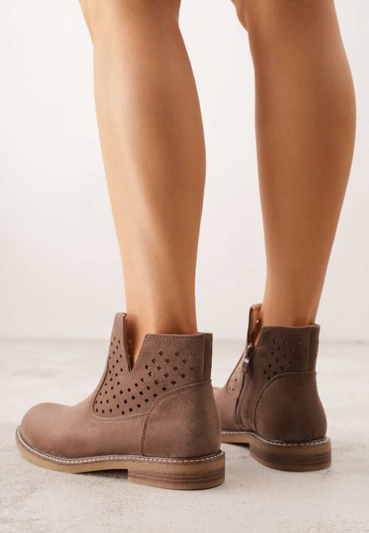Jasnobrązowe Płaskie Botki Sztyblety z Ażurowym Wzorem ze Skórzaną Wkładką Terisina 3