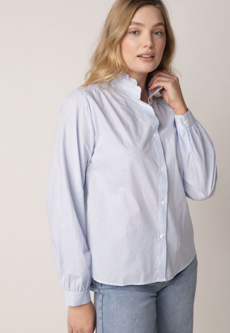 Niebieska Bawełniana Koszula ze Stójką z Falbanką i Haftem przy Guzikach Umaria 1