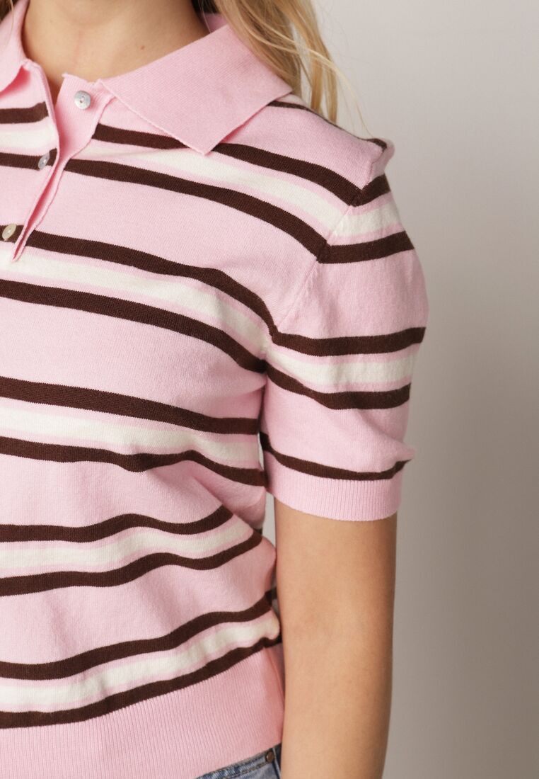 Różowy T-shirt Typu Polo z Wiskozą Ozdobiony Guzikami i Paskami Esefia 5