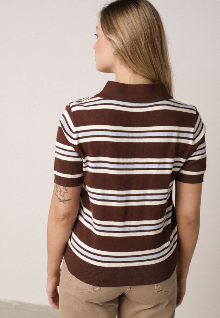 Brązowy T-shirt Typu Polo z Wiskozą Ozdobiony Guzikami i Paskami Esefia 3