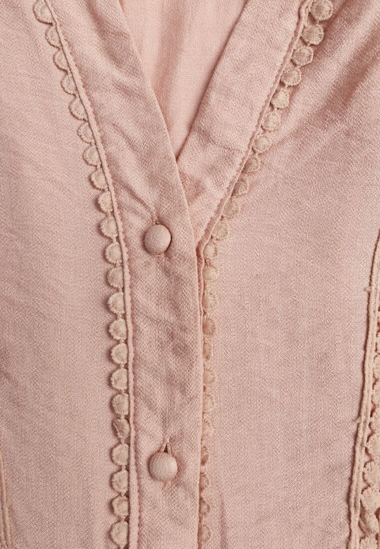 Jasnoróżowa Rozkloszowana Sukienka z Wiskozy z Wiązanym Paskiem i Koronką Reivoria 8