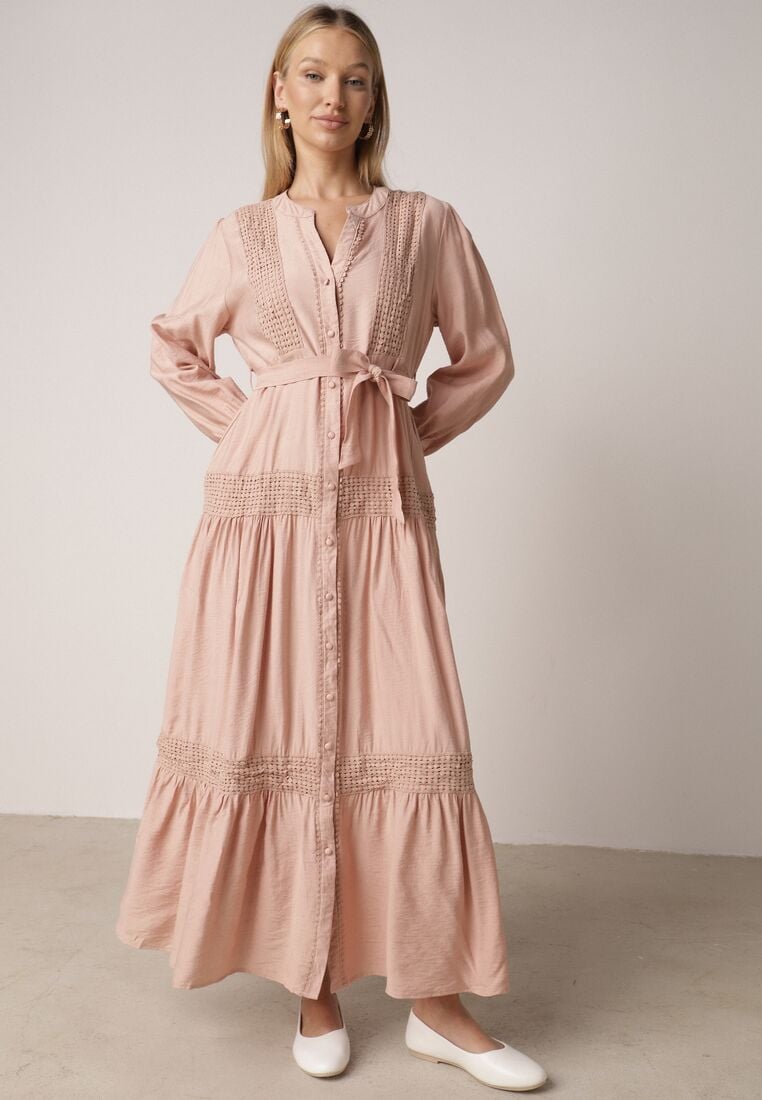 Jasnoróżowa Rozkloszowana Sukienka z Wiskozy z Wiązanym Paskiem i Koronką Reivoria 4