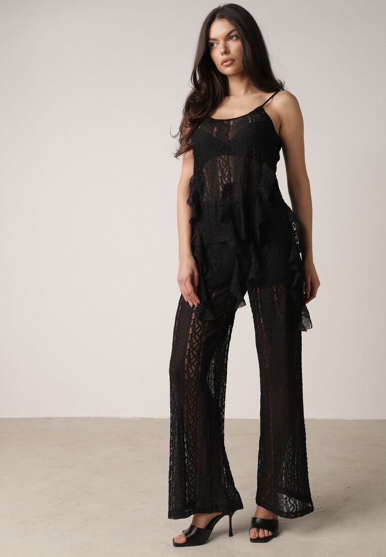 Czarny Rustykalny Komplet z Koronką i Falbankami Top i Szerokie Spodnie Pretissa 1