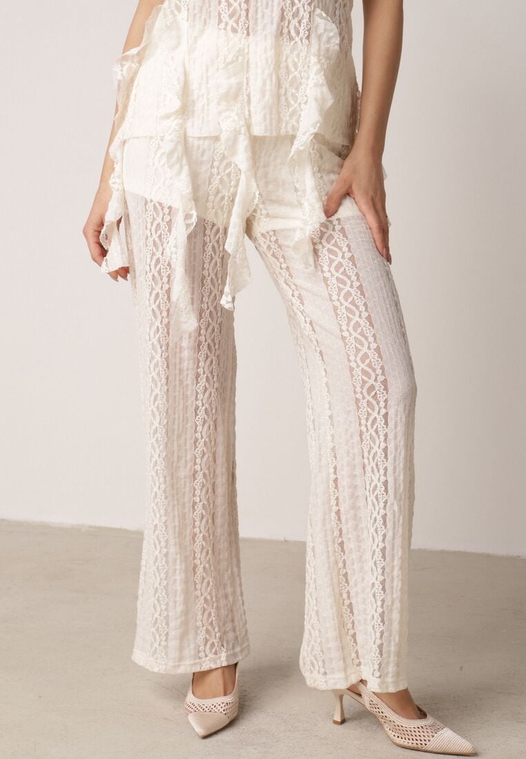 Beżowy Rustykalny Komplet z Koronką i Falbankami Top i Szerokie Spodnie Pretissa 4