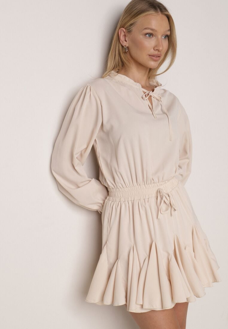 Beżowa Rozkloszowana Sukienka z Wiskozą Zdobiona Falbanami i Wiązaniem Lerienatia 1