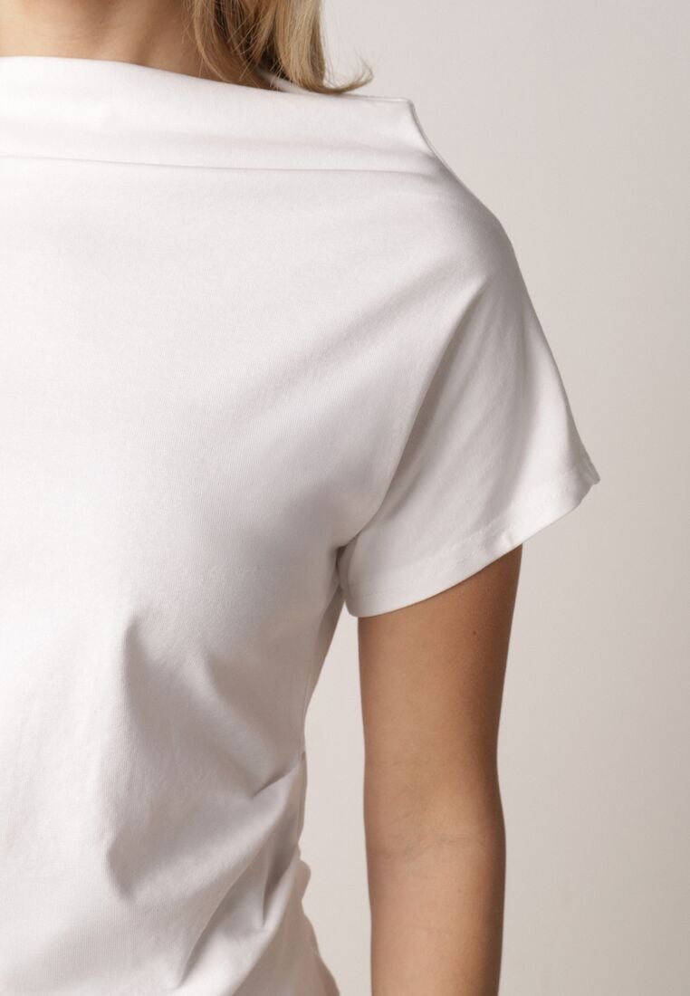 Biały Bawełniany T-shirt z Marszczeniem w Talii i Dekoltem w Łódkę Savorith 5