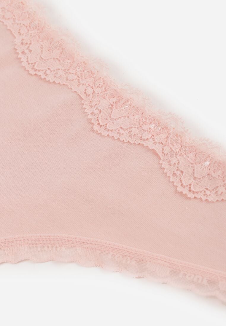 Różowe Majtki z Bawełną Typu Stringi Ozdobione Koronką Cirilise 3