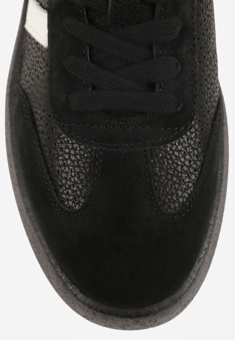 Czarne Skórzane Sneakersy na Grubej Podeszwie Ozdobione  Paskami i Perforacją Wiefia 9