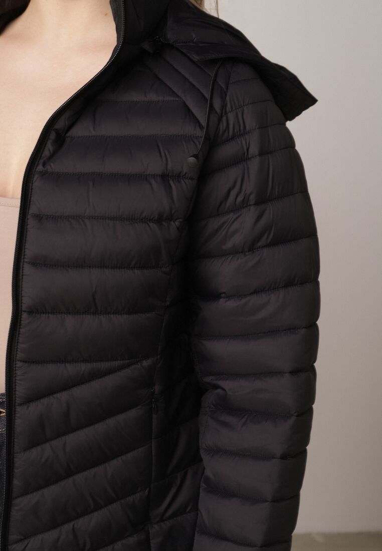 Czarna Klasyczna Kurtka Przejściowa z Pikowaniem i Odpinanym Kapturem Pretiella 5