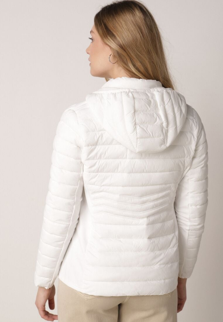Biała Pikowana Kurtka Przejściowa z Kapturem i Elastycznymi Panelami Feziala 3