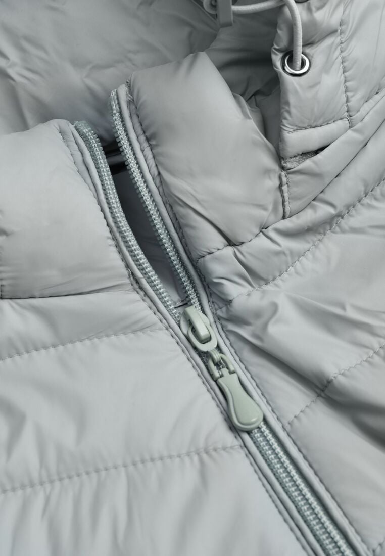 Jasnozielona Przejściowa Kurtka Pikowana z Odpinanym Kapturem Edrelith 8