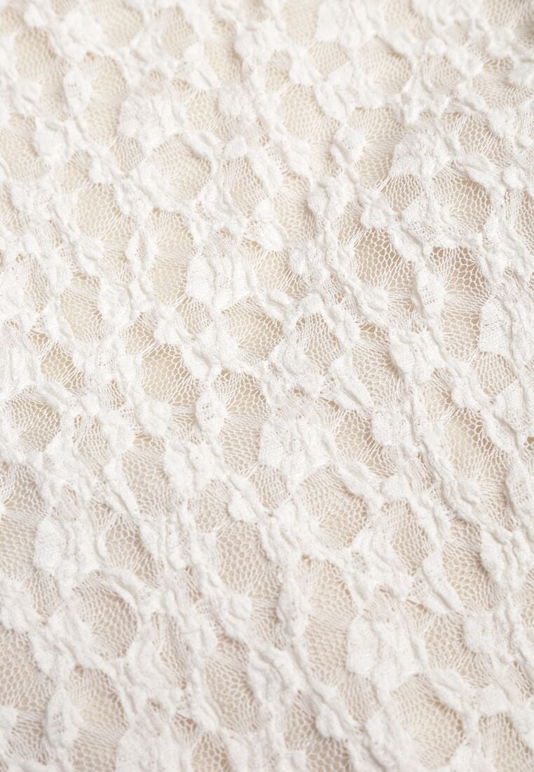 Biała Rozkloszowana Sukienka z Koronki z Wiązaniem i Odkrytymi Plecami Bernisa 8