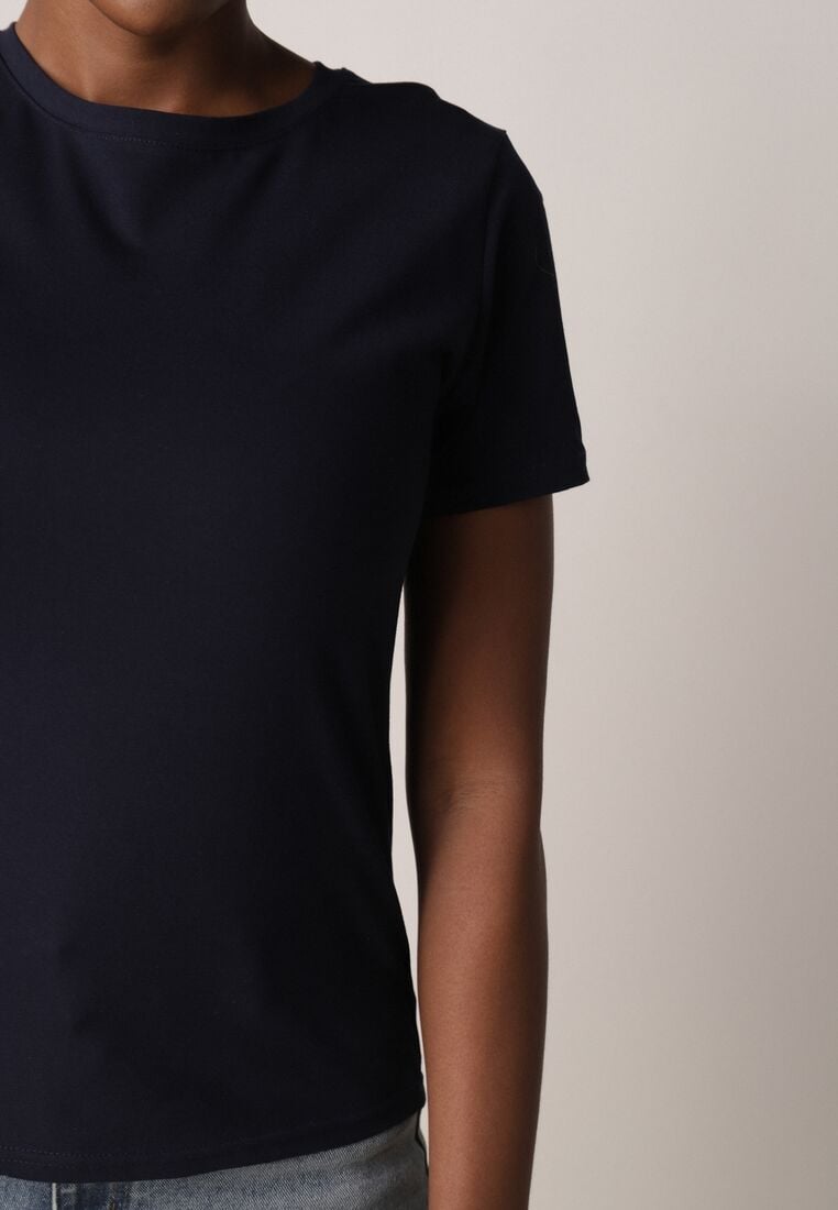 Granatowy Bawełniany T-shirt w Klasycznym Stylu Nedila 5