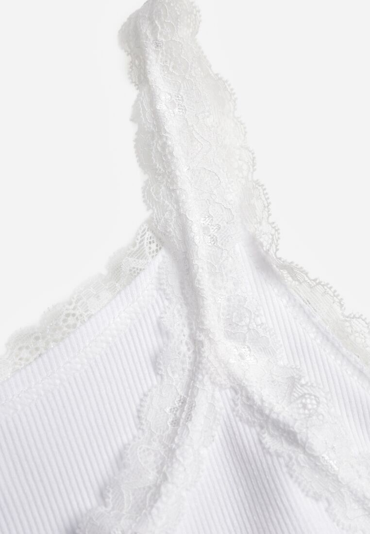 Biały Top z Bawełny Ozdobiony Guzikami i Koronką przy Dekolcie Beralie 8