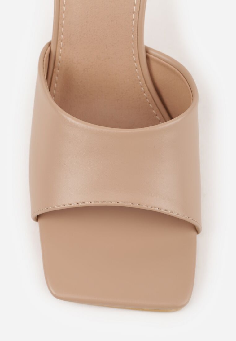 Papuci Bej închis 9