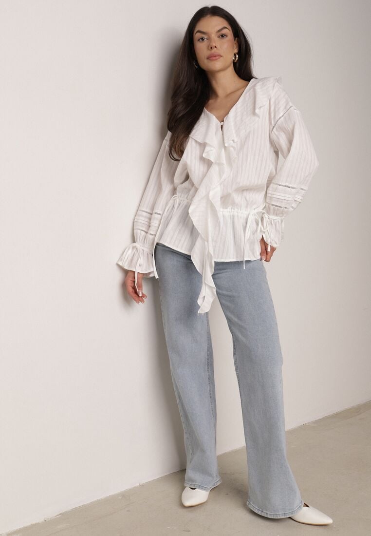 Biała Bawełniana Bluzka w Romantycznym Stylu z Falbankami i Wiązaniem Cezarina 2