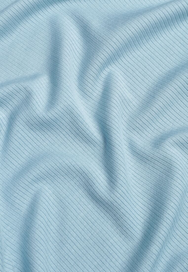 Jasnoniebieski Prążkowany T-shirt Ozdobiony po Bokach Marszczeniem Nedisa 8