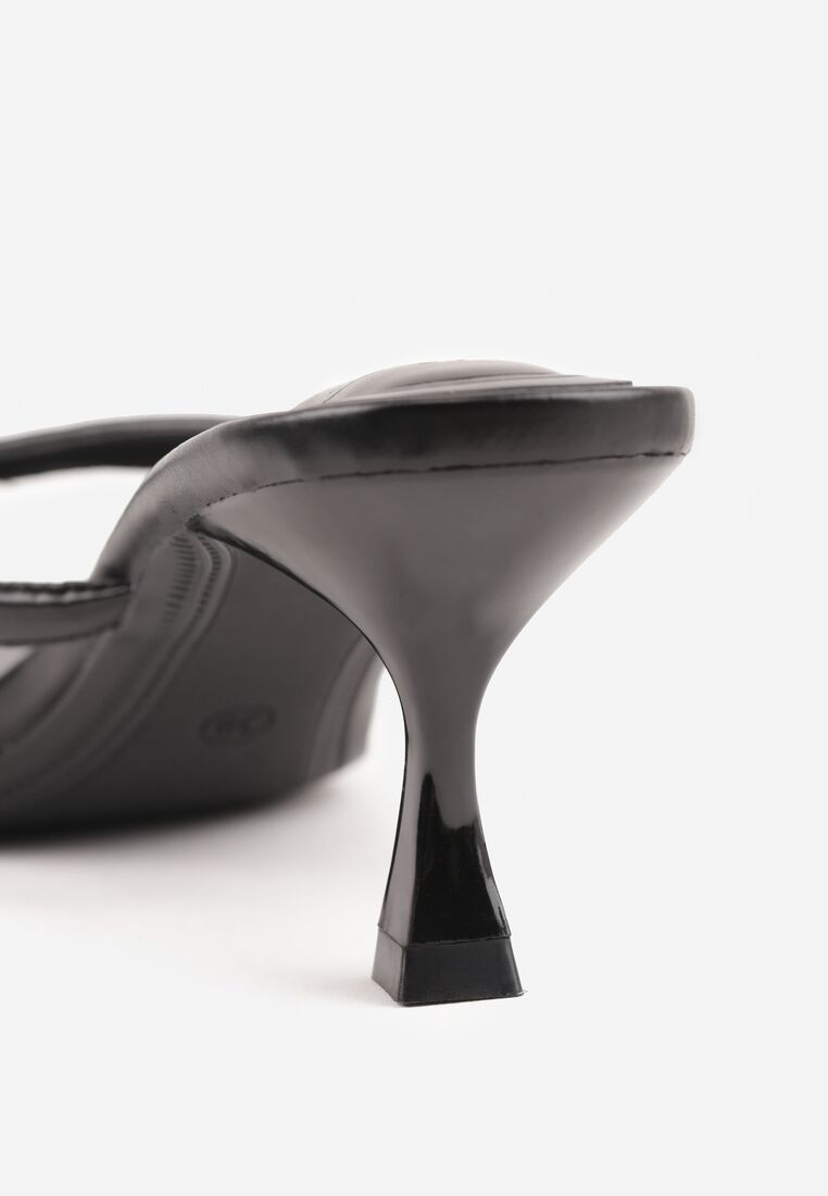 Czarne Klapki Japonki na Obcasie Typu Kaczuszka Livnara 9