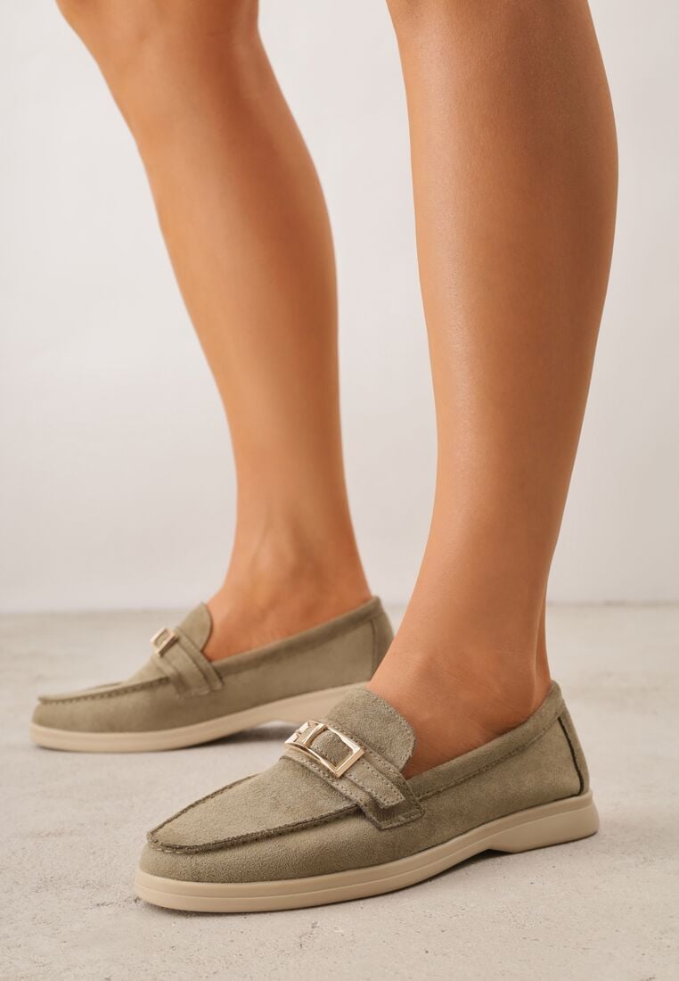 Zielone Mokasyny z Prostokątną Metaliczną Ozdobą Aeleorane 2