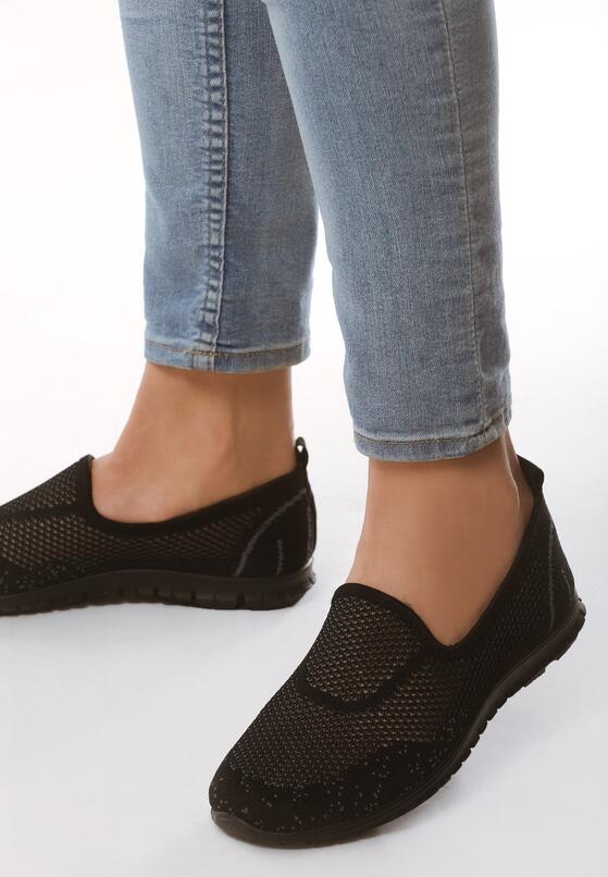 Czarne Slip On Rub In 2