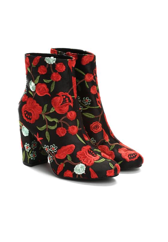Czarno-Czerwone Botki Dancing Flowers 4