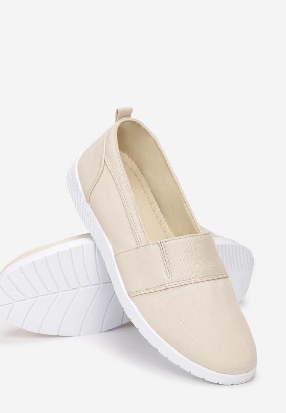 Beżowe Slip On In The World 5