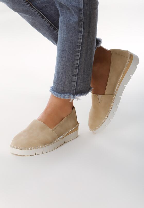 Jasnobeżowe Slip On Each Other 2