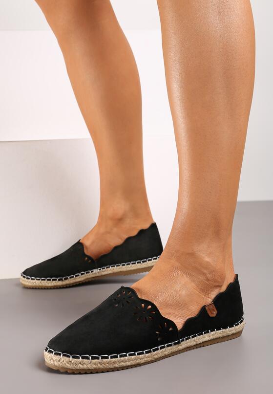 Czarne Espadryle Undefeatability 1