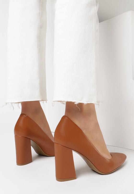 Pantofi cu toc Camel 2