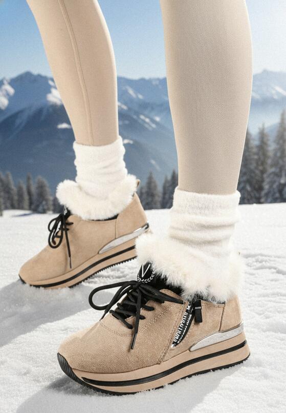 Beżowe Płaskie Sneakersy Ozdobione Futerkiem i Napisem Tarvina 1