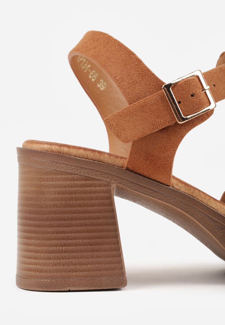 Brązowe Sandały VICES na Platformie i Obcasie z Dwoma Paskami Noemala 8