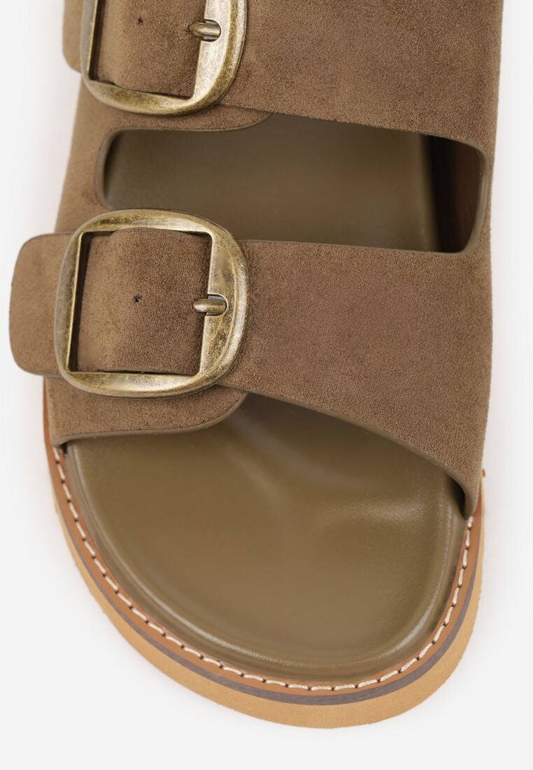 Zielone Klapki VICES z Dwoma Paskami i Metalicznymi Klamrami Kaliniassi 8