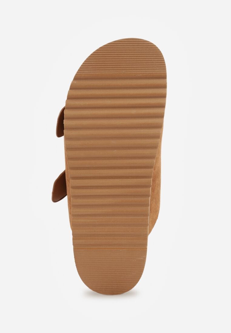 Ciemnobrązowe Klapki VICES z Dwoma Paskami i Metalicznymi Klamrami Kaliniassi 7